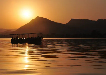 Fateh Sagar Lake Boat Ride